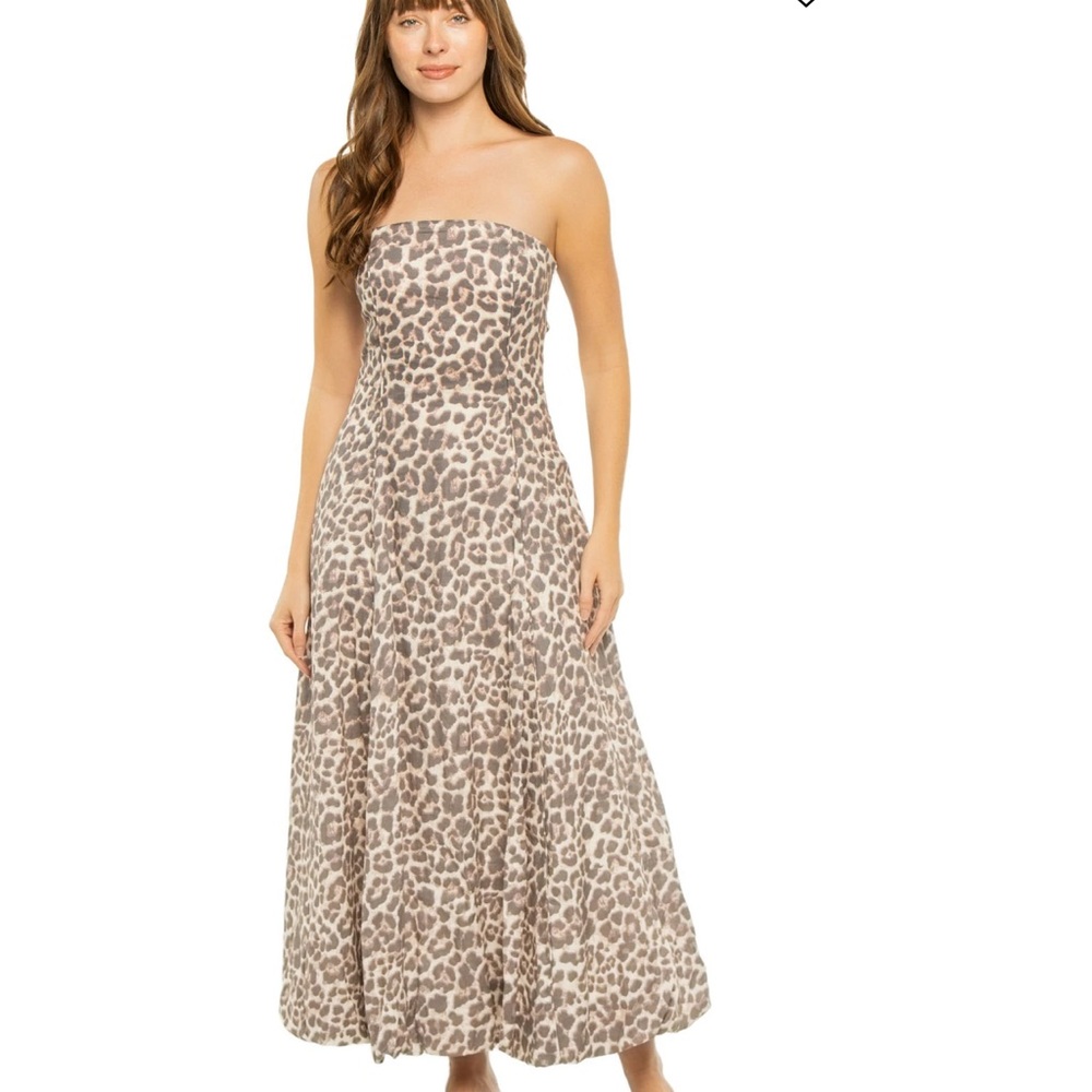Kivari Strapless Leopard Print Dress